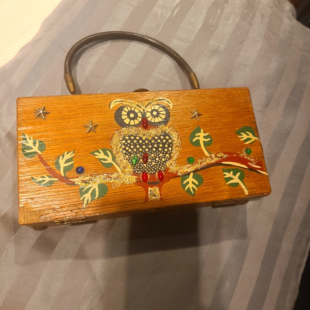 Vintage Collectors 1950's Gary Gail Dallas wooden box Purse owl painted in Japan